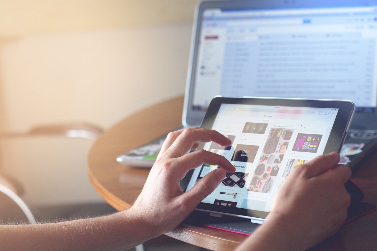 image of ipad and tablet